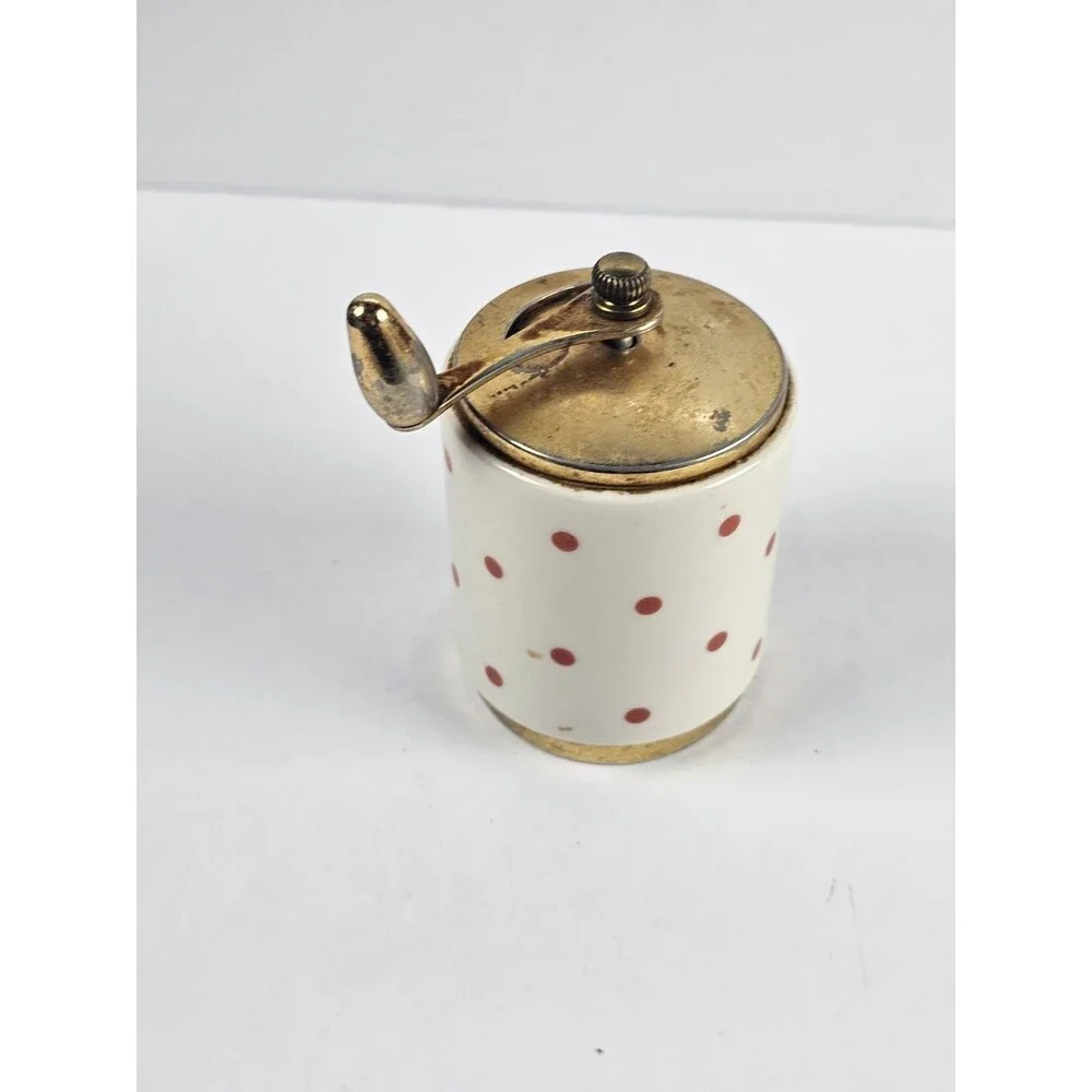Olde Thompson Manual Ceramic Pepper Mill White Red Polka Dots Vintage/Retro
